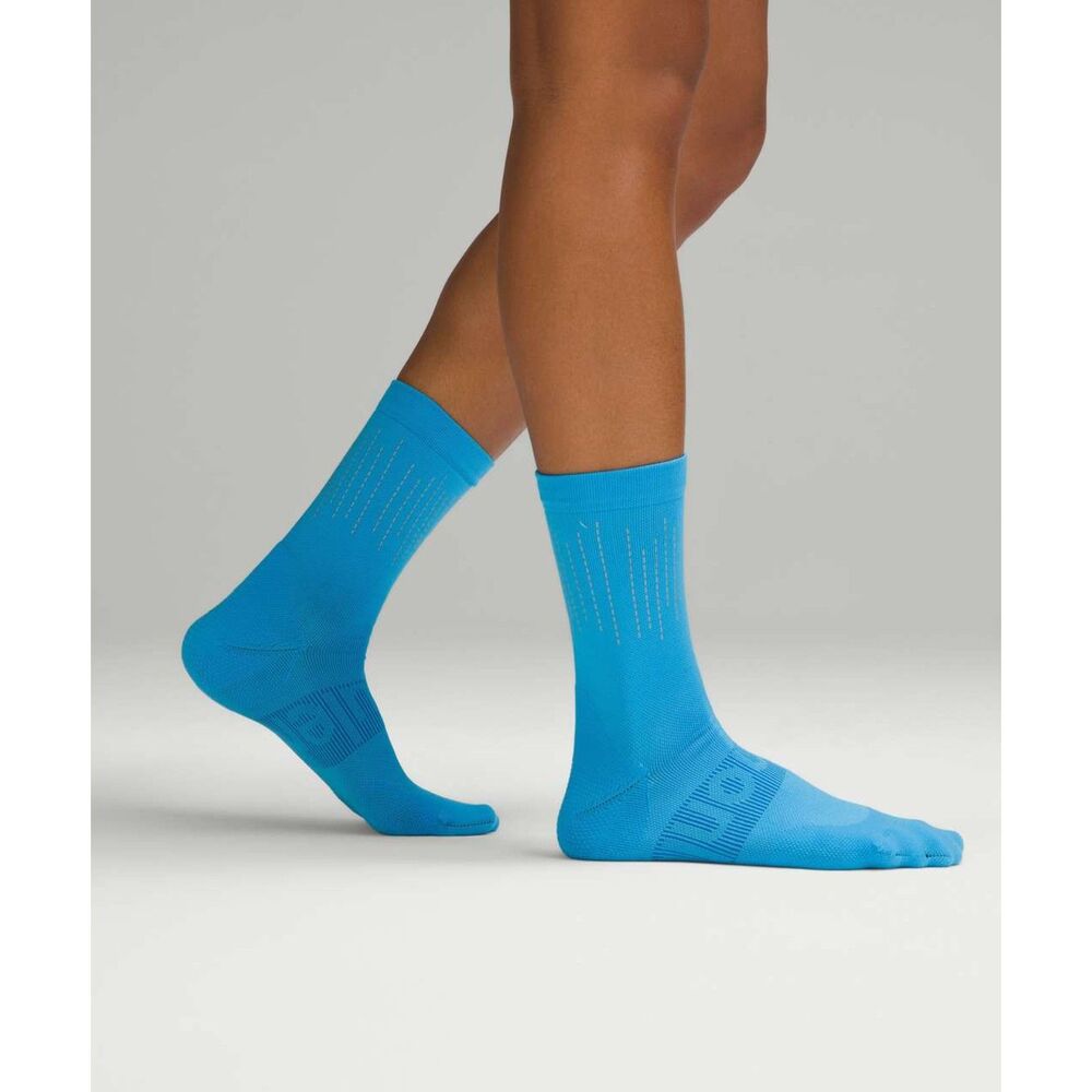 NWT Lululemon Power Stride Crew Socks Kayak Blue Size M Shoe Size 6.5 to 8.5